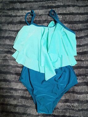 Tomolant Girls Teal Layered Ruffle One-Piece Swimsuit Sz 12
